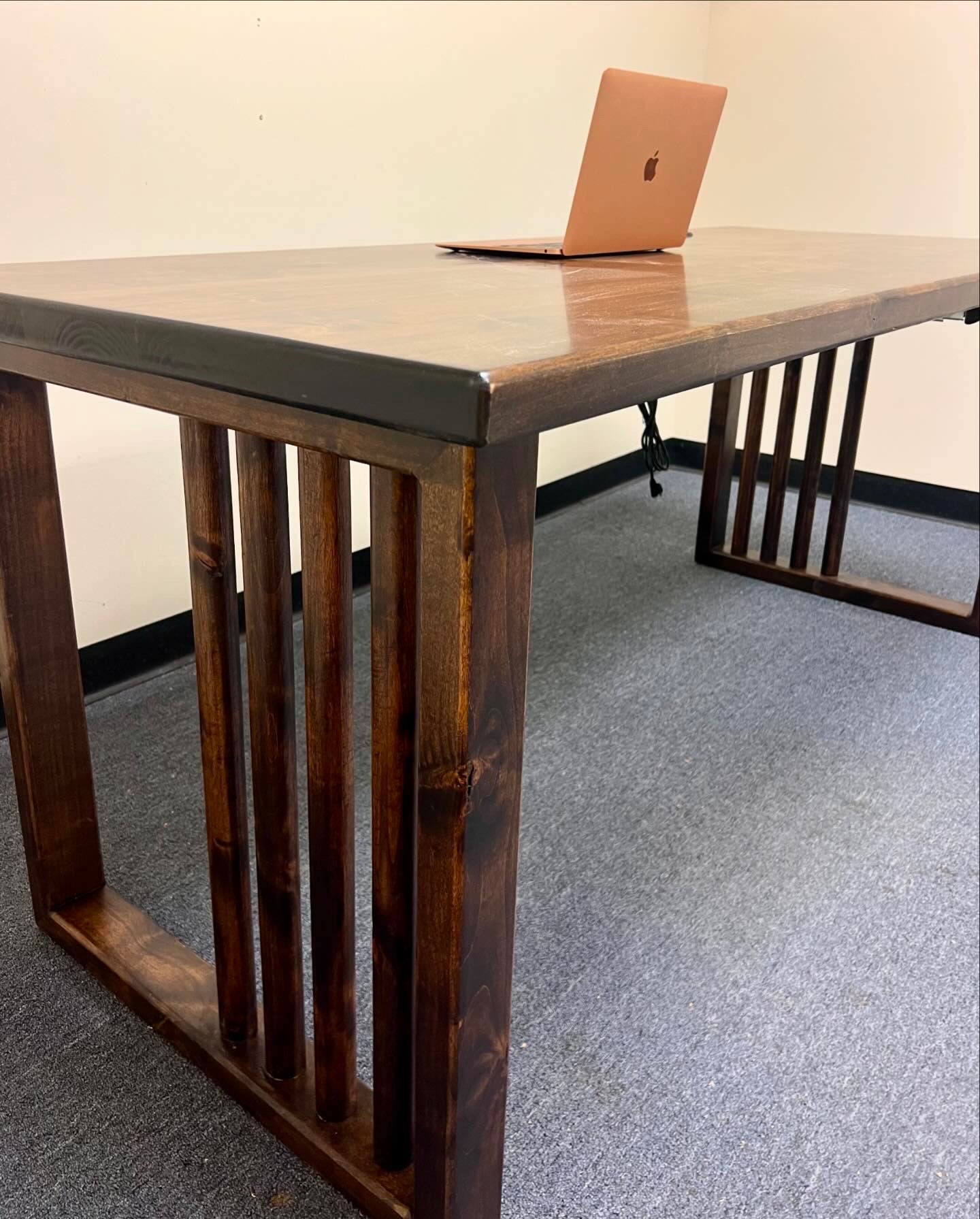 "Dean" Desk Office