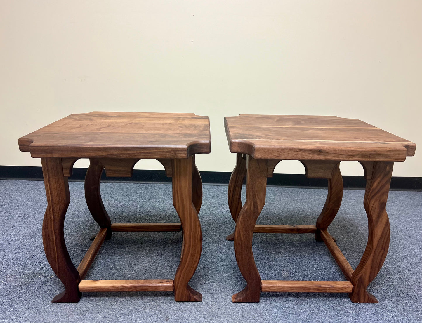 "Bella" End Table