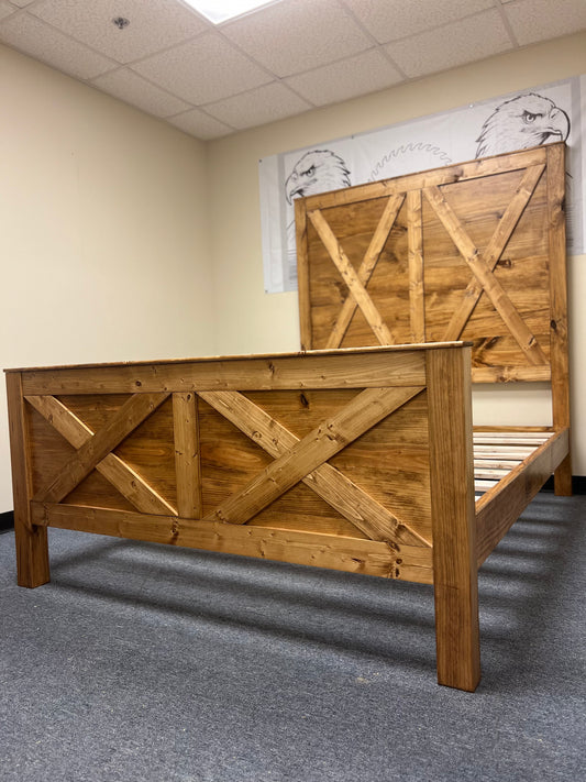 Farmhouse Bed ''X X''